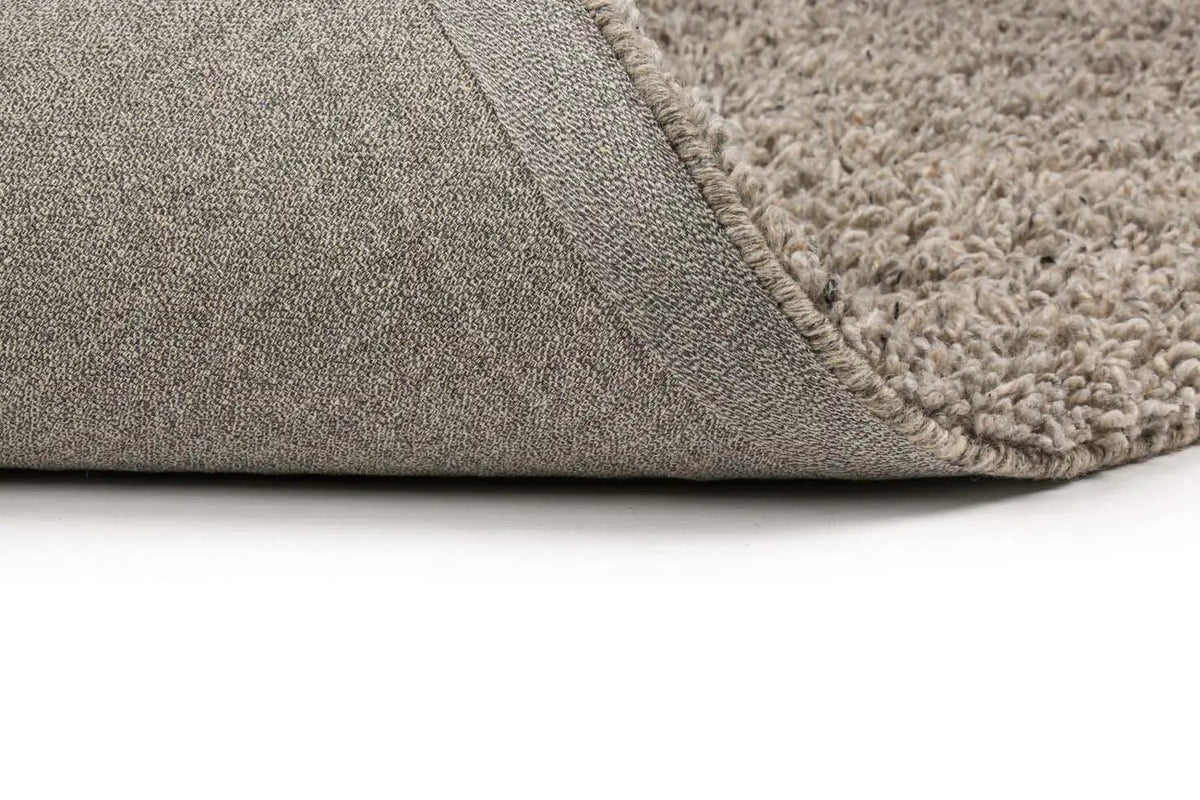 Berber Lang Natuurlijk Grijs 834 170x230 by Brinker Carpets