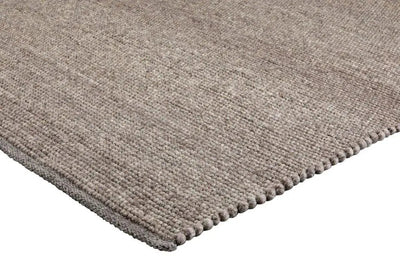 Valentino taupe 820 200x300 by depauwwonen
