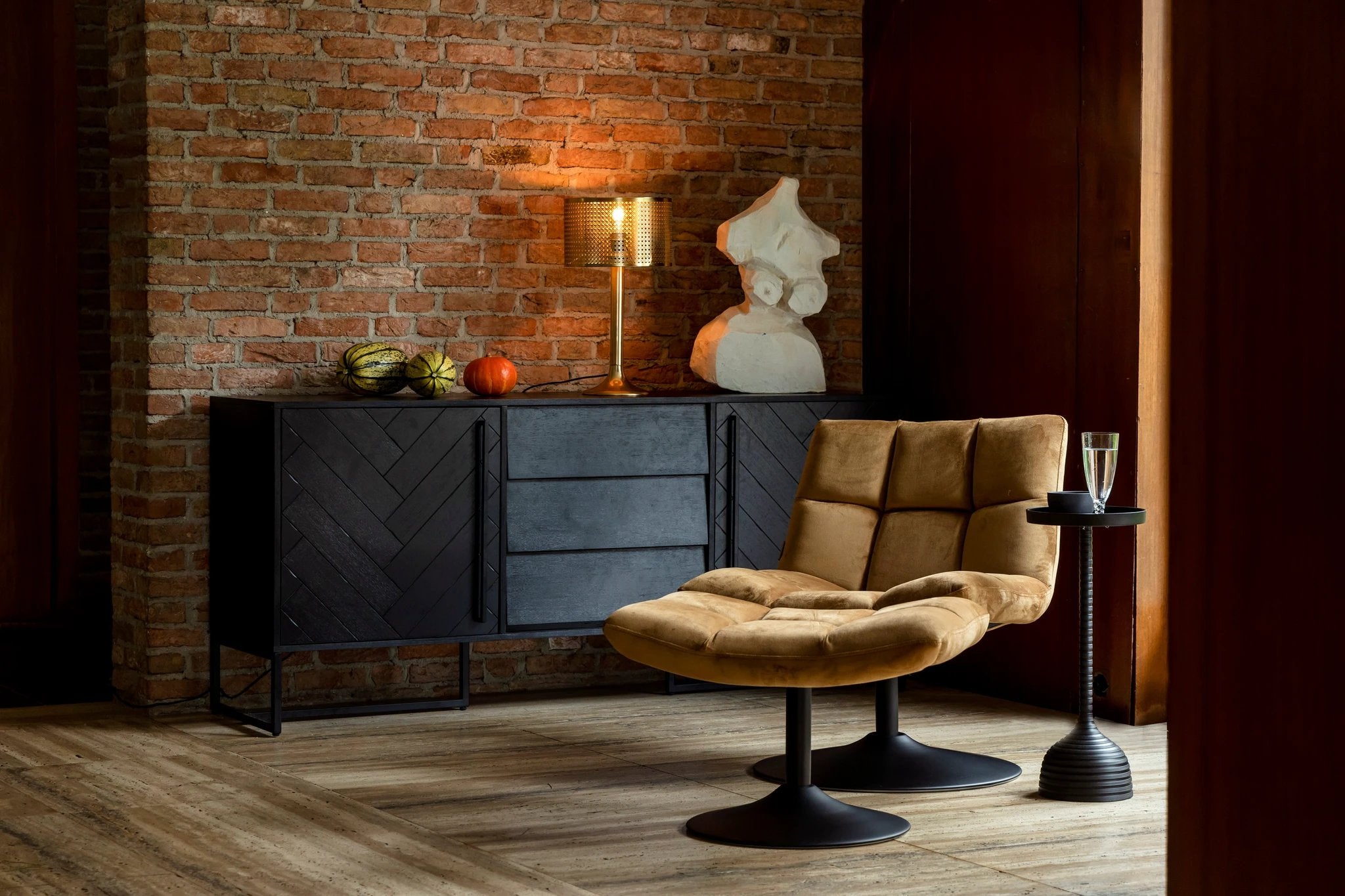 Poef Bar Velvet Golden Brown by Dutchbone
