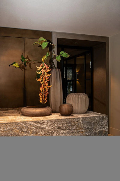 Levente Sand glazen ronde kom met ribbels by PTMD