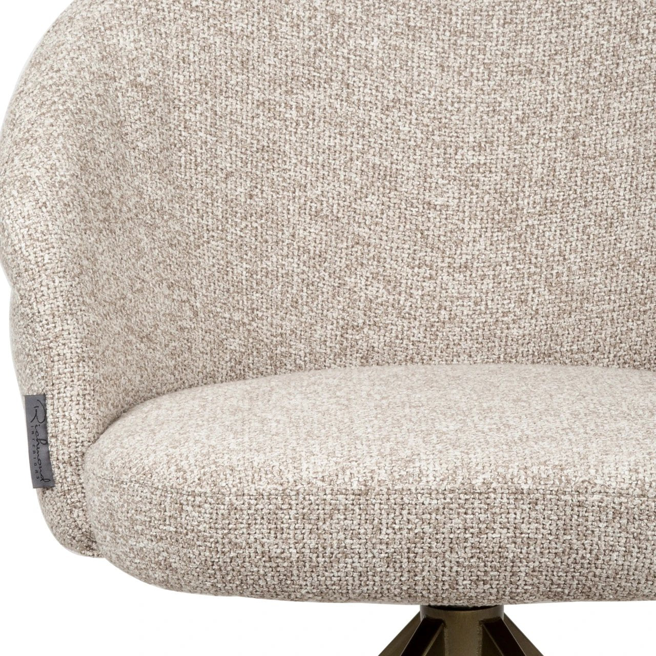 Eetkamerstoel Zendaya cayennebruin draaibaar vlamvertragend by Richmond Interiors