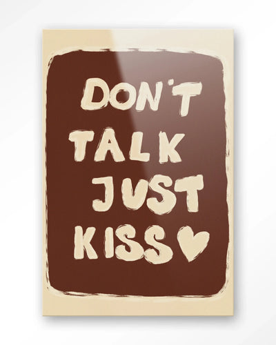 Just Kiss - Moderne Wanddecoratie | Artprint, Glass Art, Wandkleed by Urban Cotton