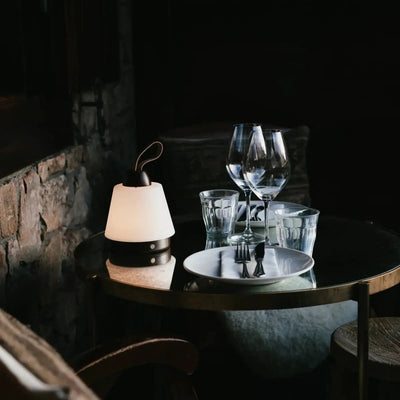 Tafellamp oplaadbaar Liv donkerbruin by Tavellio - Amsterdam