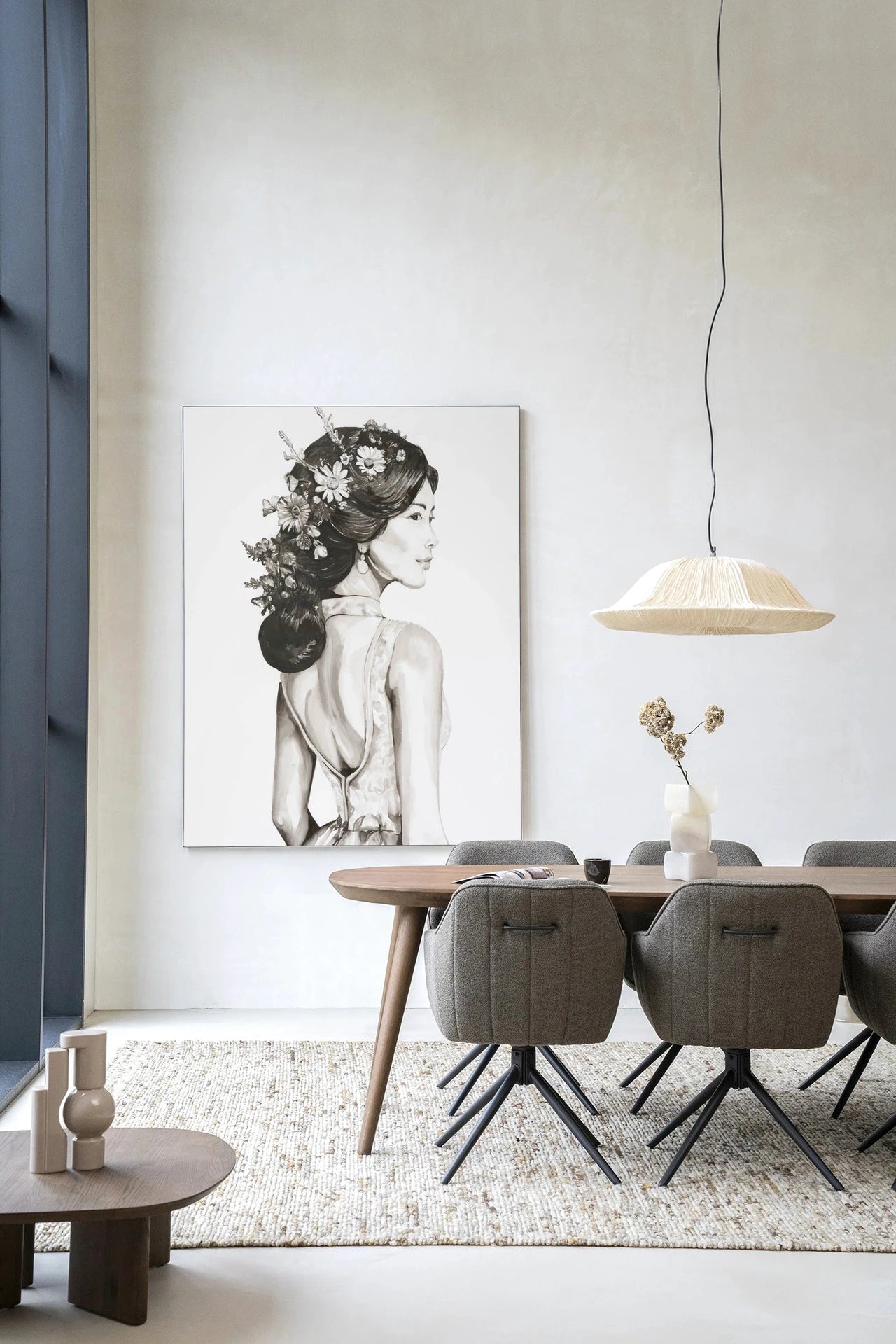 Lady With Blossom - Moderne Wanddecoratie | Artprint, Glass Art, Wandkleed by Urban Cotton