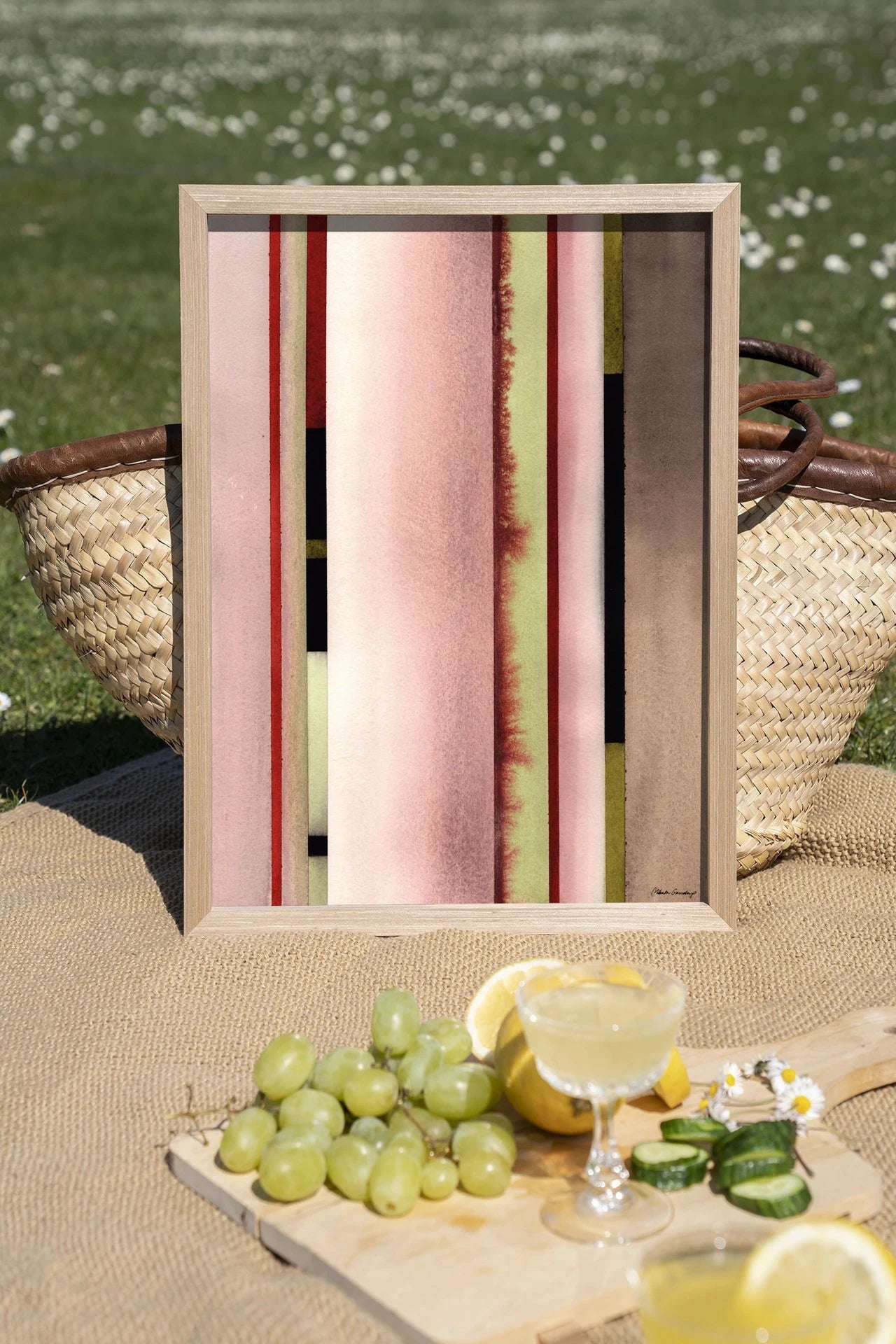 Vertical Rose - Moderne Wanddecoratie | Artprint, Glass Art, Wandkleed by Urban Cotton