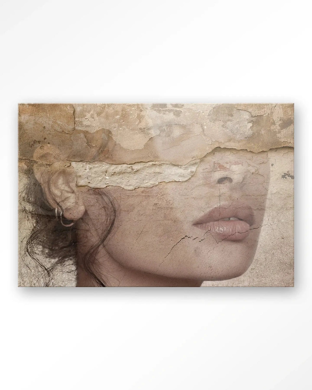 Face Behind The Wall - Moderne Wanddecoratie | Artprint, Glass Art & Wandkleed by Urban Cotton