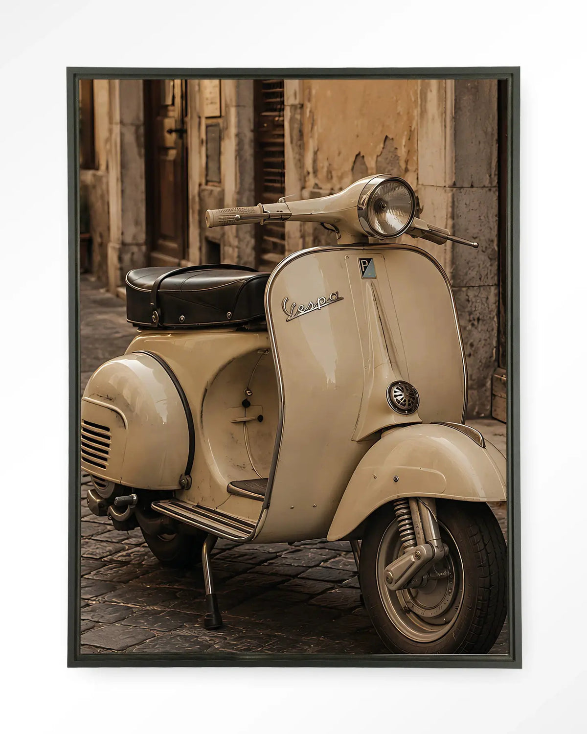 Vespa Crema - Moderne Wanddecoratie | Artprint, Glass Art & Wandkleed by Urban Cotton
