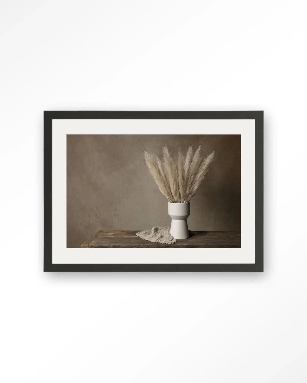 Natural Pampas Plumes - Moderne Wanddecoratie | Artprint, Glass Art & Wandkleed by Urban Cotton
