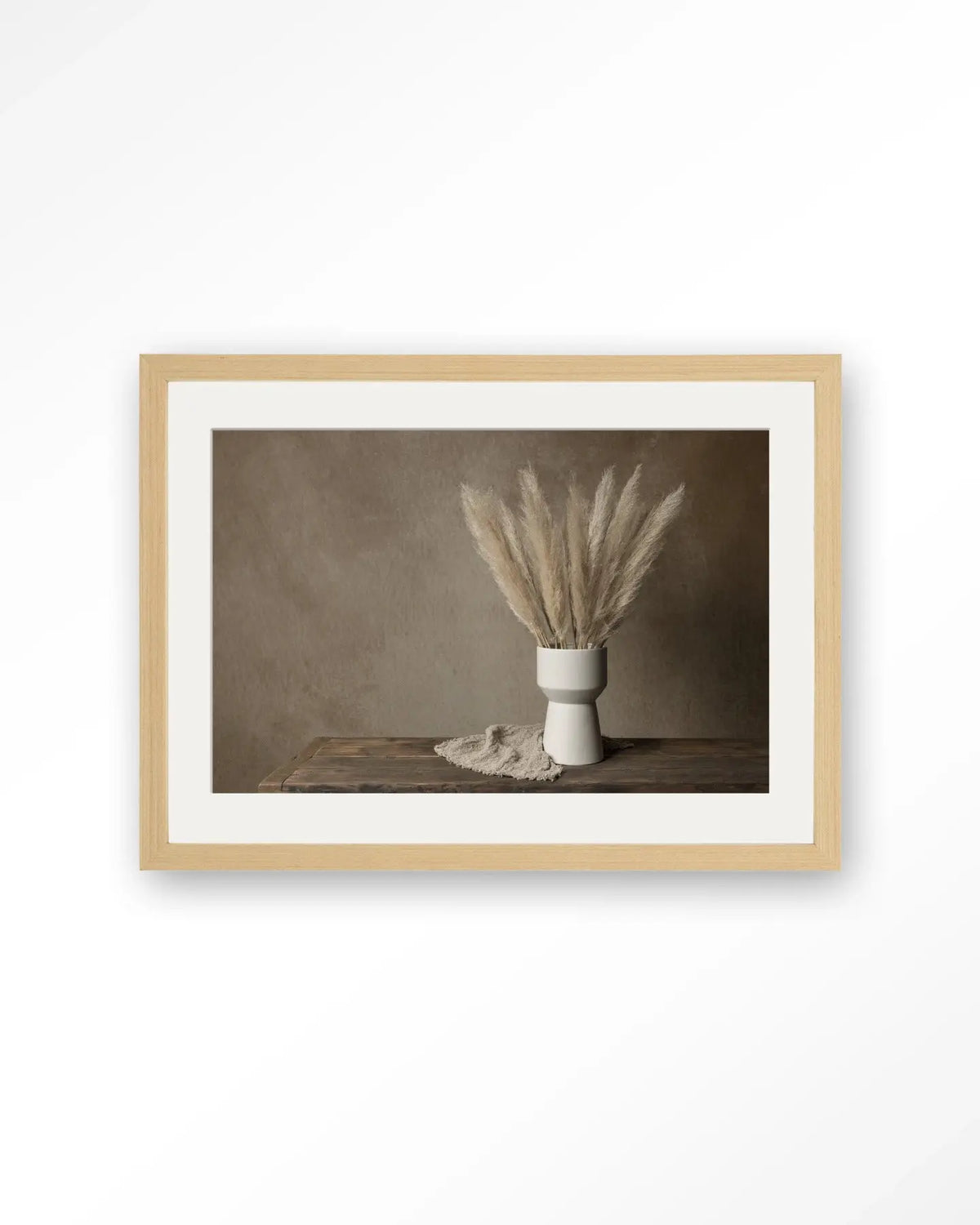 Natural Pampas Plumes - Moderne Wanddecoratie | Artprint, Glass Art & Wandkleed by Urban Cotton