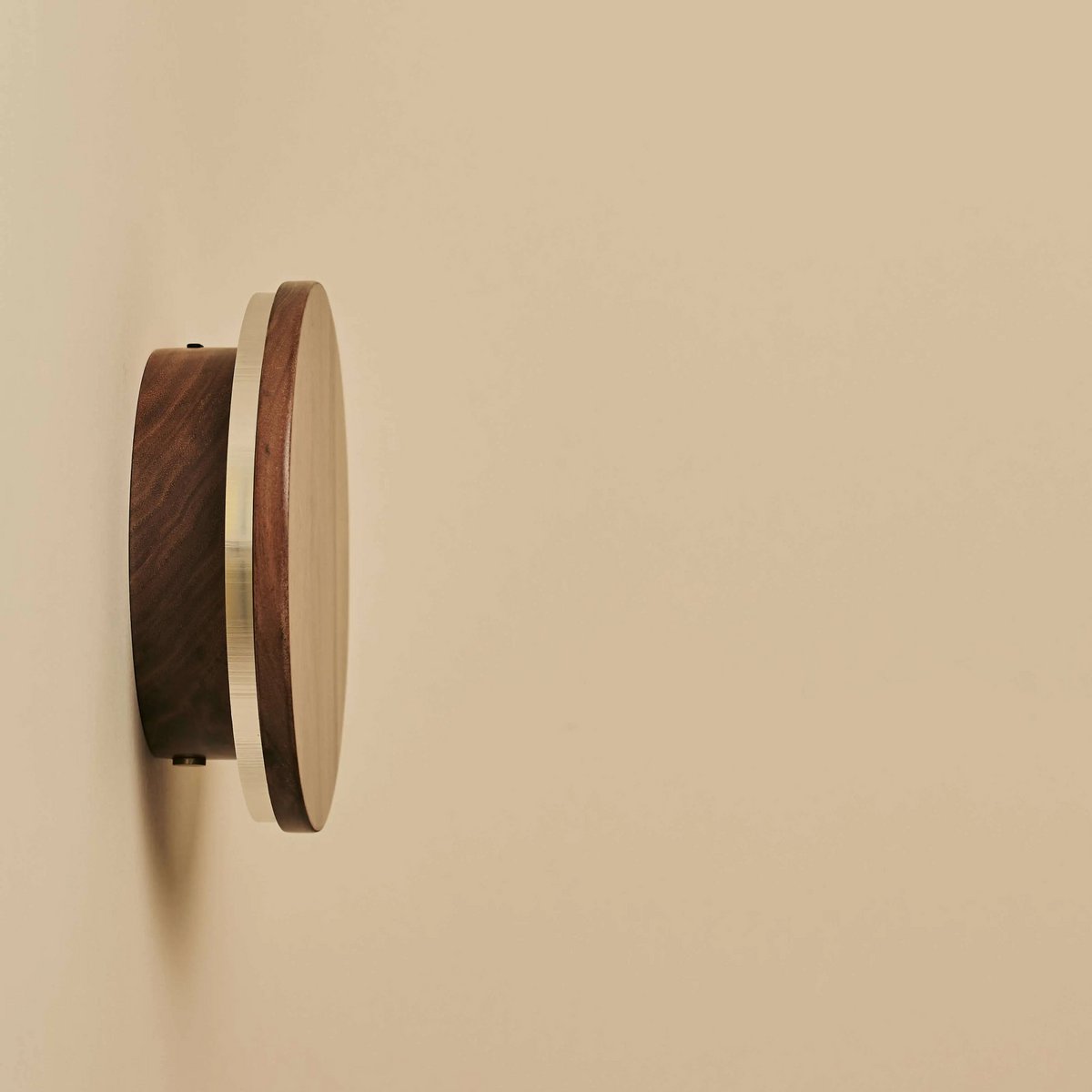 Wandlamp Oplaadbaar Lou Walnoot