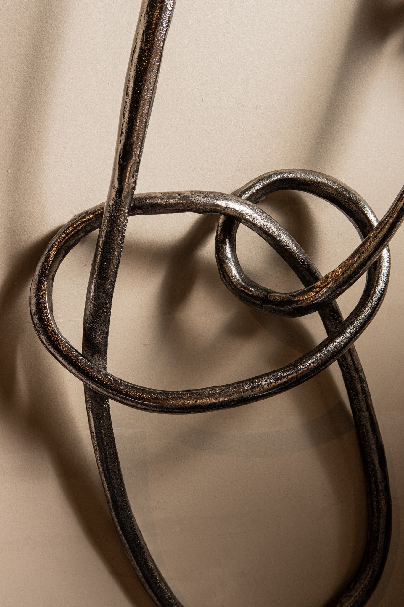 Wun Nikkel Gegoten Aluminium Knoop Wanddecoratie - depauwwonen