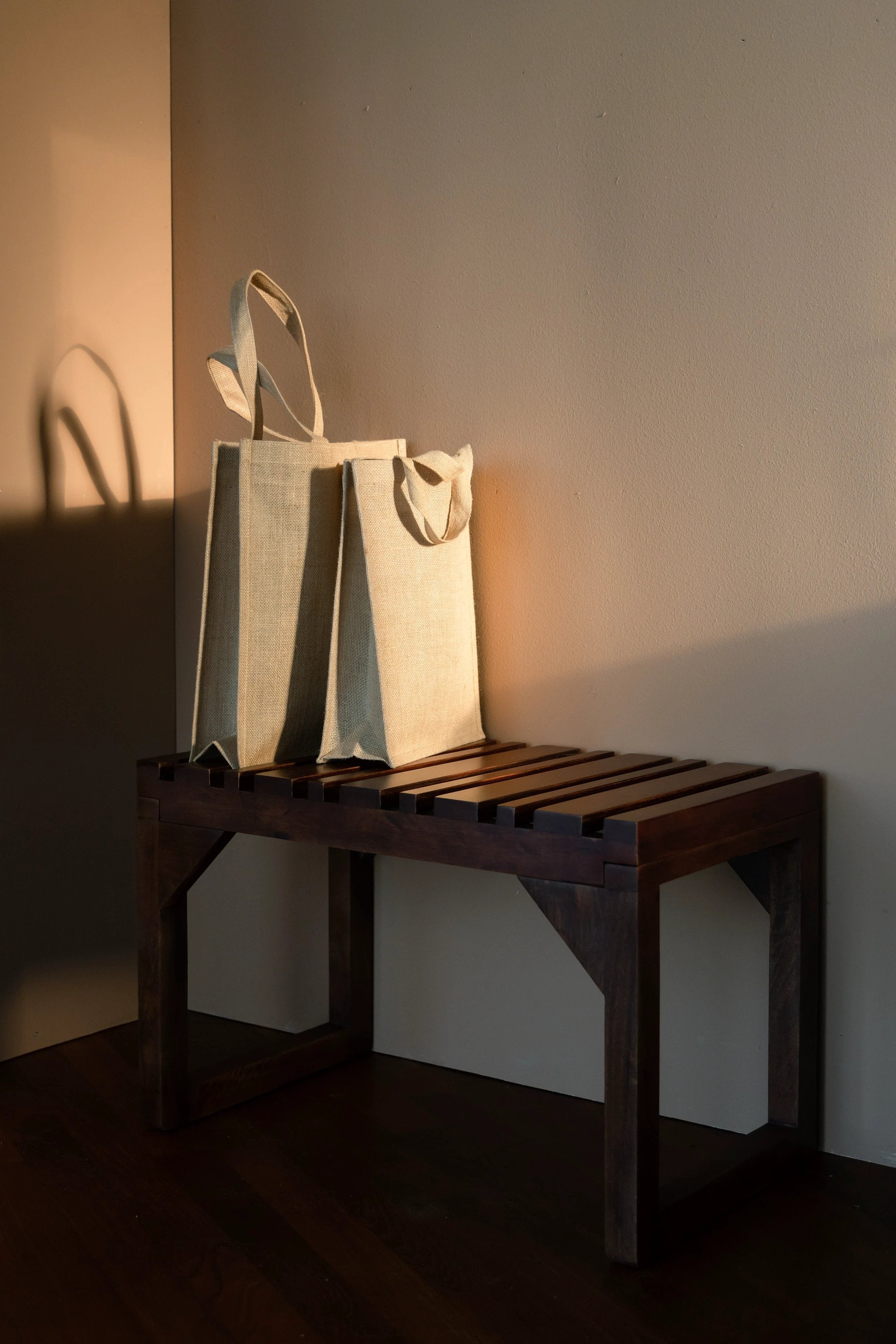 Wandbank Jakub Walnut by Dutchbone