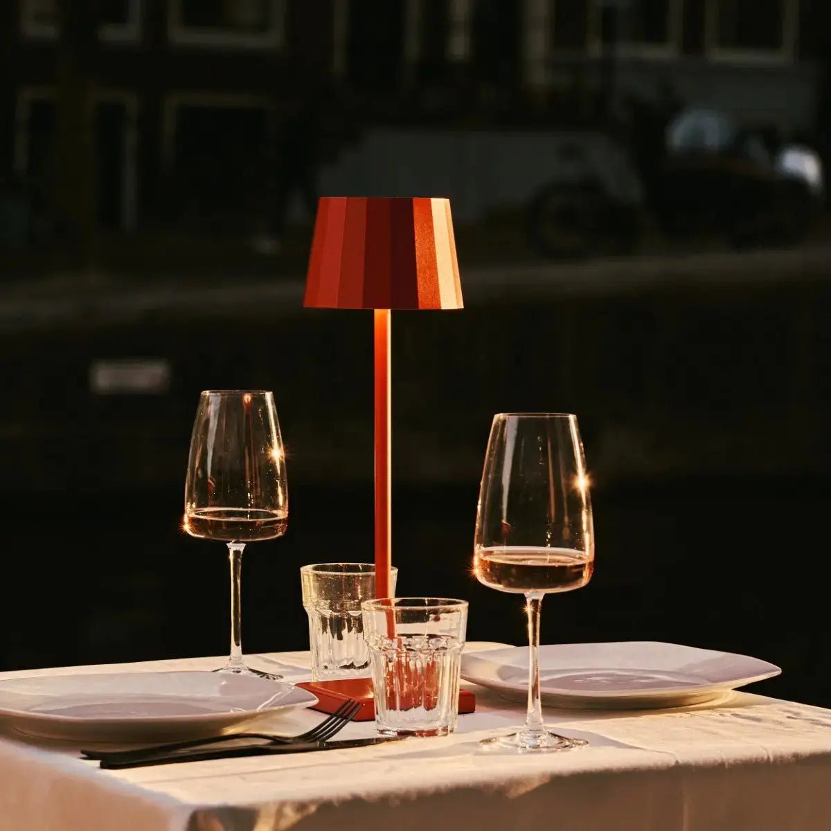 Tafellamp oplaadbaar Wouter oranje bloesem