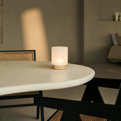 Tafellamp oplaadbaar Pien lichtbruin hout by Tavellio - Amsterdam