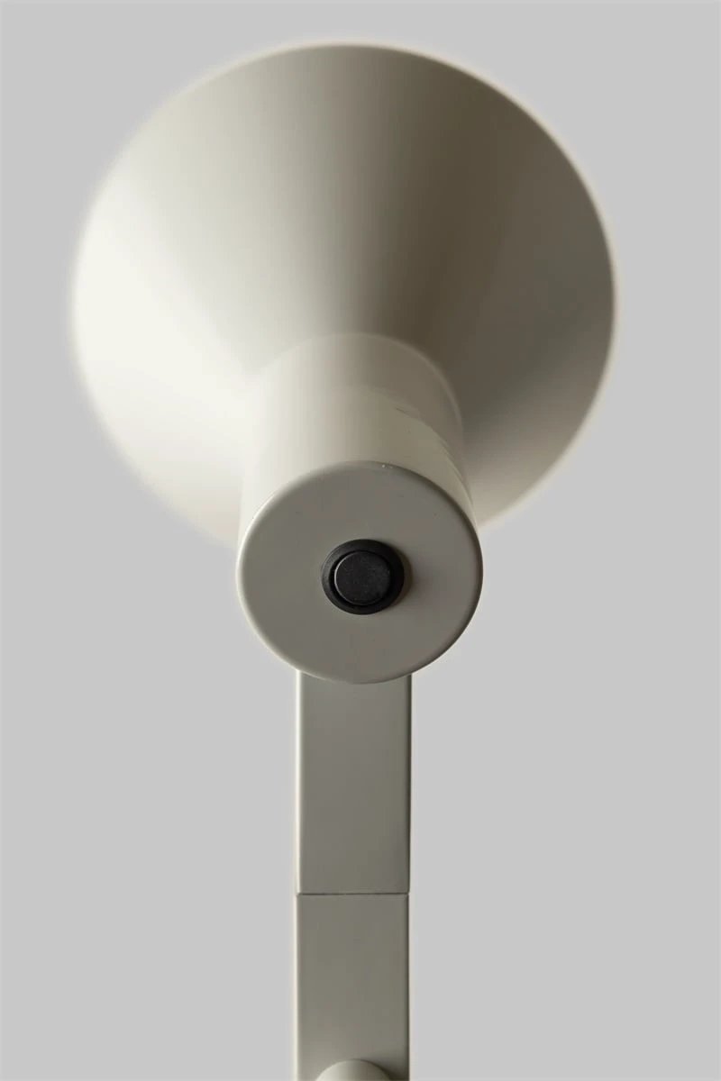 Wandlamp Stavanger, licht grijs by it's about RoMi