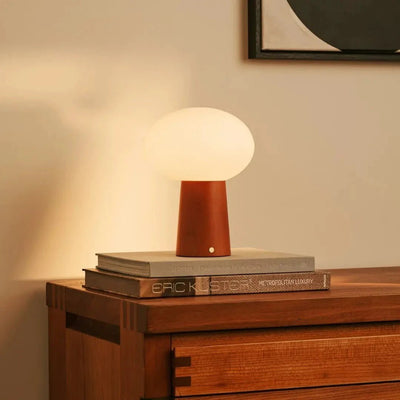 Tafellamp oplaadbaar Max kastanje hout by Tavellio - Amsterdam