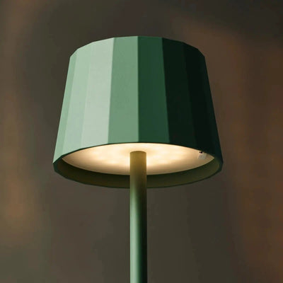 Tafellamp oplaadbaar Wouter salie groen by Tavellio - Amsterdam
