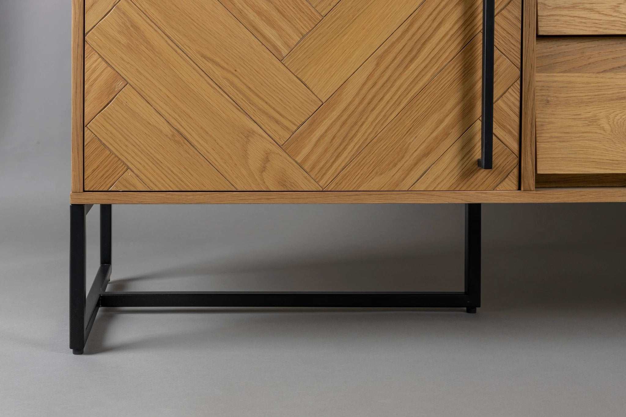 Dressoir Class High Oak by Dutchbone