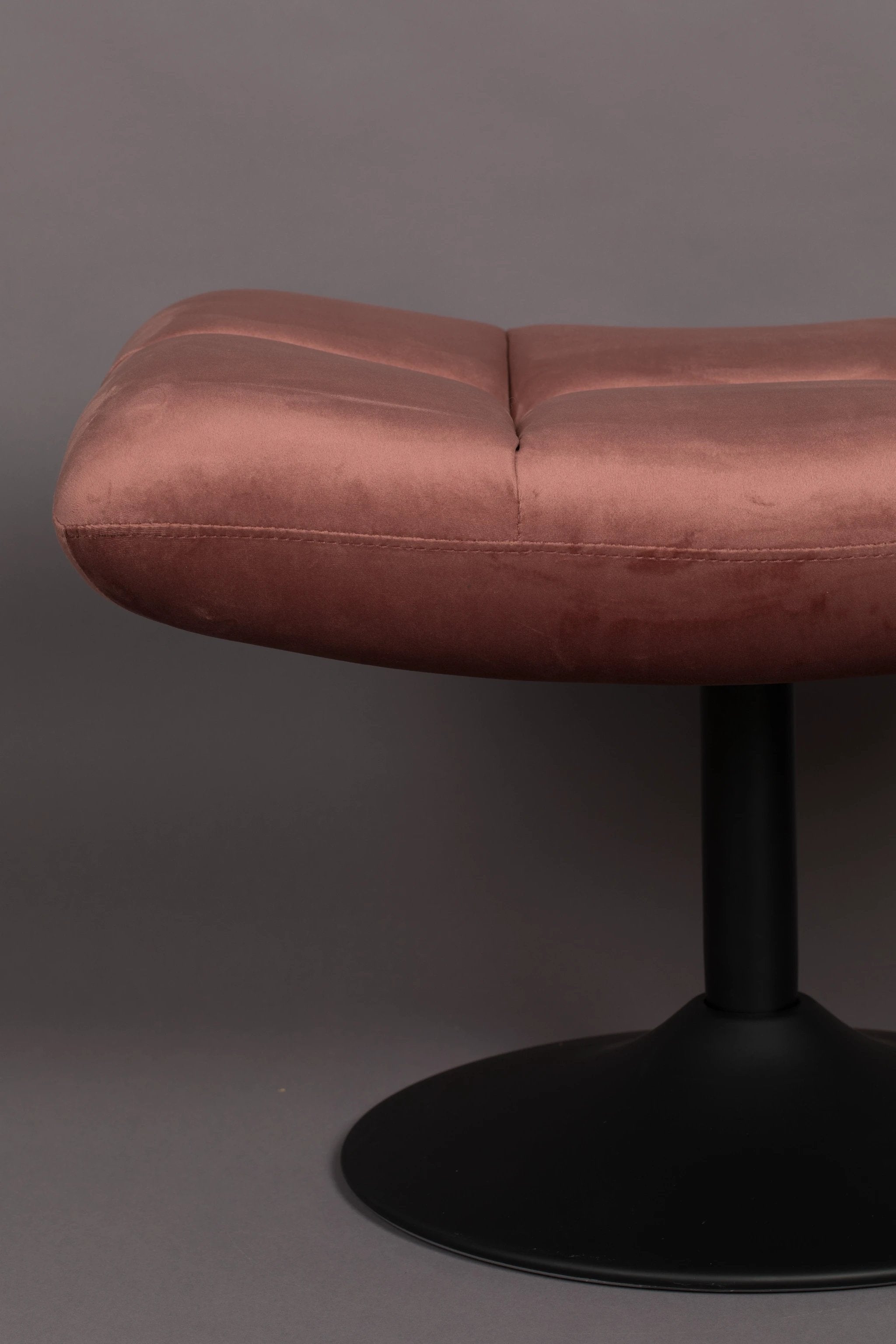 Poef Bar Velvet Old Pink by Dutchbone