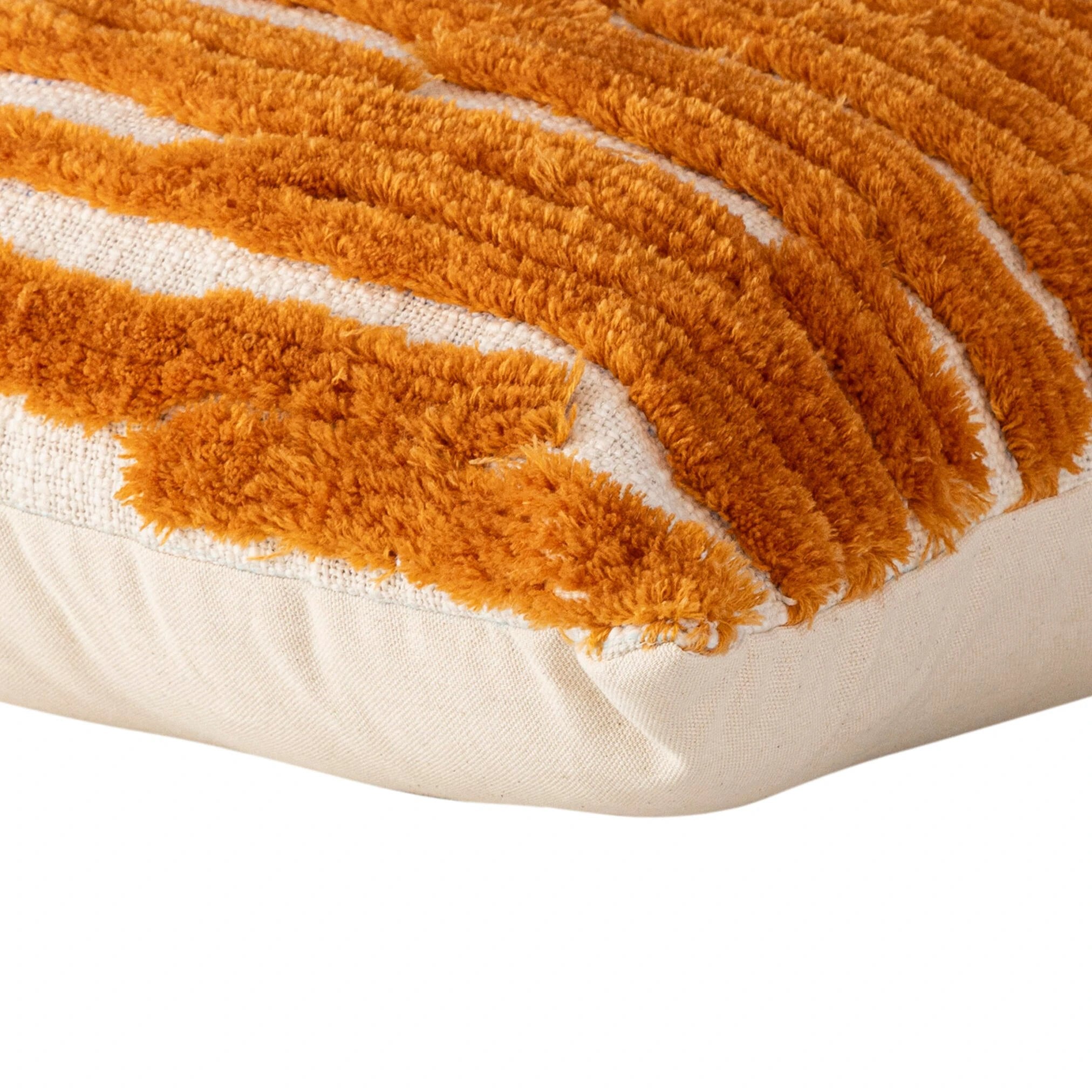 Genica oranje vierkant katoenen kussen met borduurwerk by PTMD