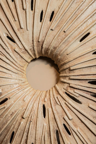 Vija Beige Gegoten Aluminium Organisch Open Wandpaneel L by PTMD