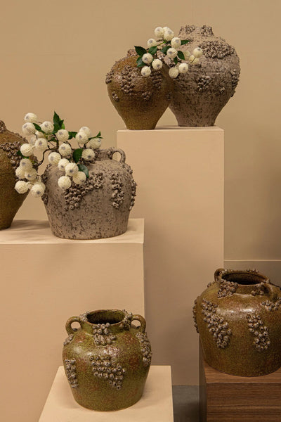 Deisy beige keramische pot met handvatten, ruwe koraalafwerking, L by PTMD