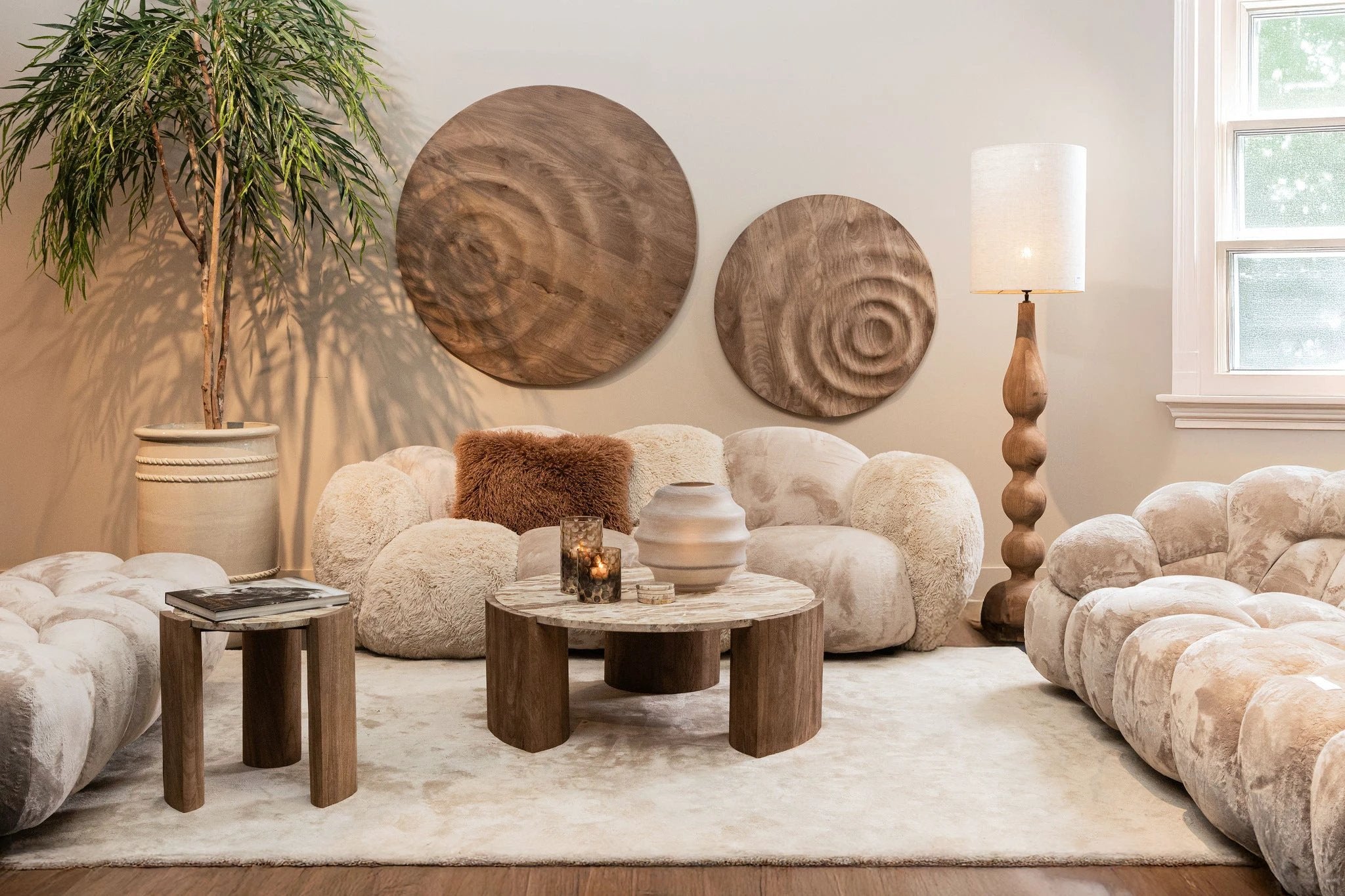 Salontafel Kayo van naturel versteend hout by PTMD