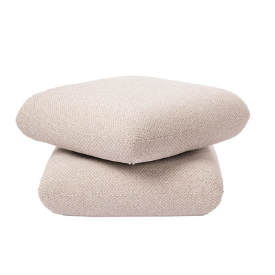 Draaibare Aro Poef Crème Opulence van PTMD met zachte bekleding en ronde vorm, geschikt als comfortabele zitplek in de woonkamer.