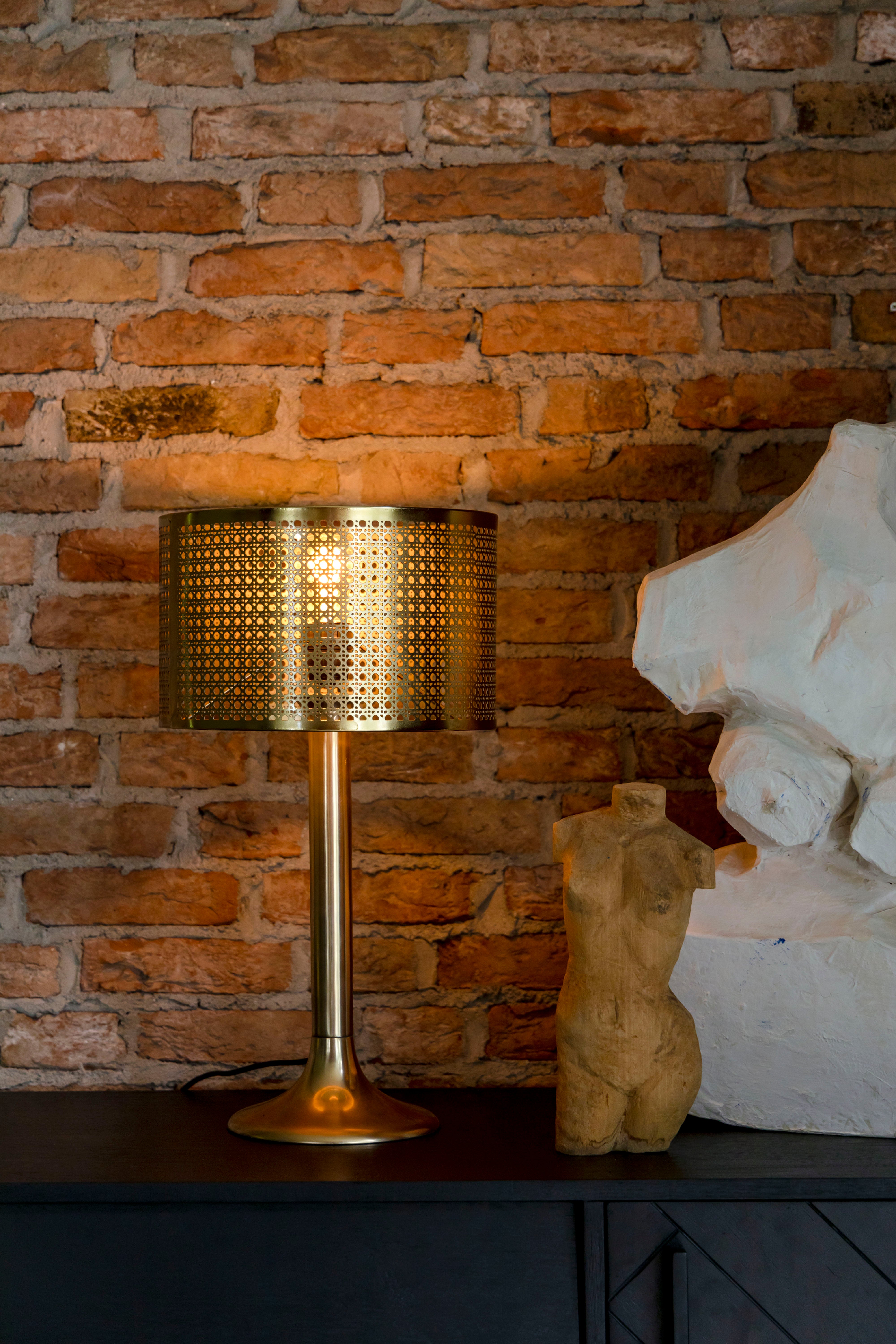 Table Lamp Barun