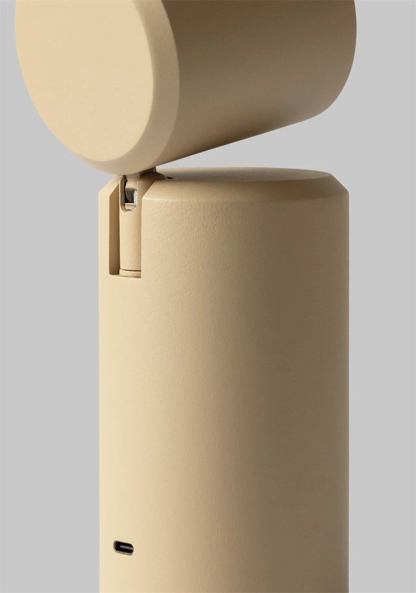 Wandlamp/Tafellamp Milan oplaadbaar, beige by it's about RoMi