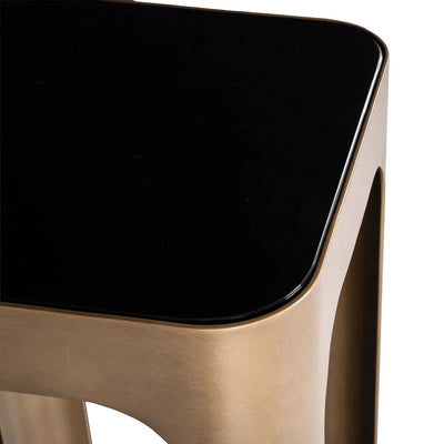 Pilaar Claridge goud by Richmond Interiors