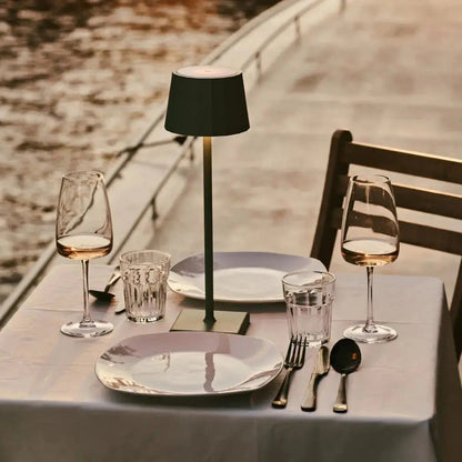 Tafellamp oplaadbaar Wouter salie groen