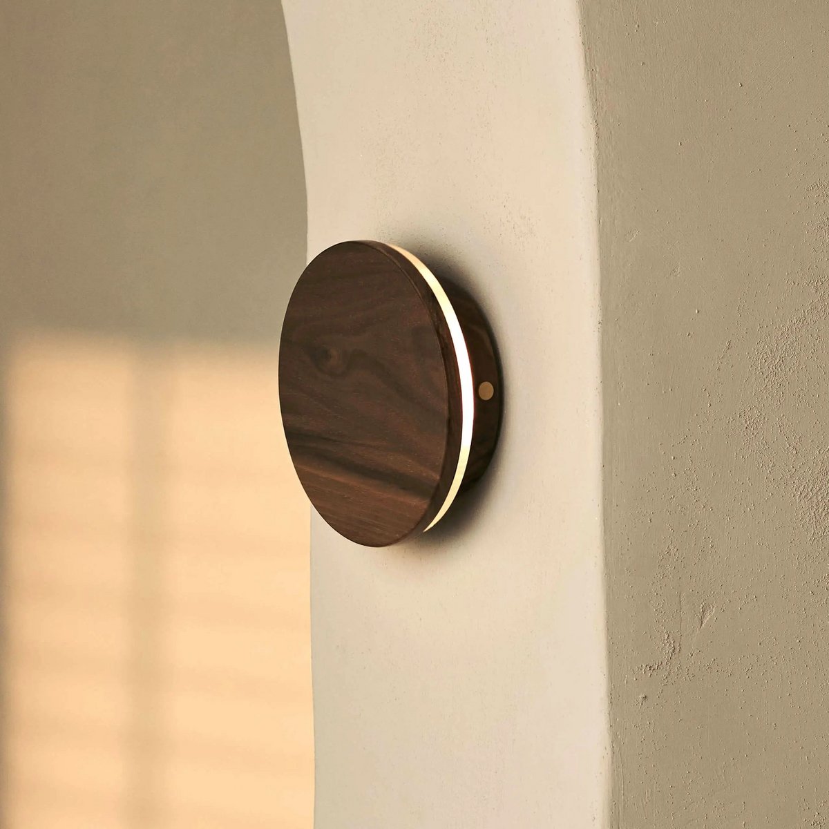 Wandlamp Oplaadbaar Lou Walnoot