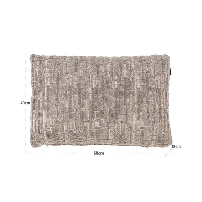 Kussen Olin 40x60 cm in greige met dalia patroon van Richmond Interiors, zachte textuur en stijlvolle decoratie voor bank of bed.