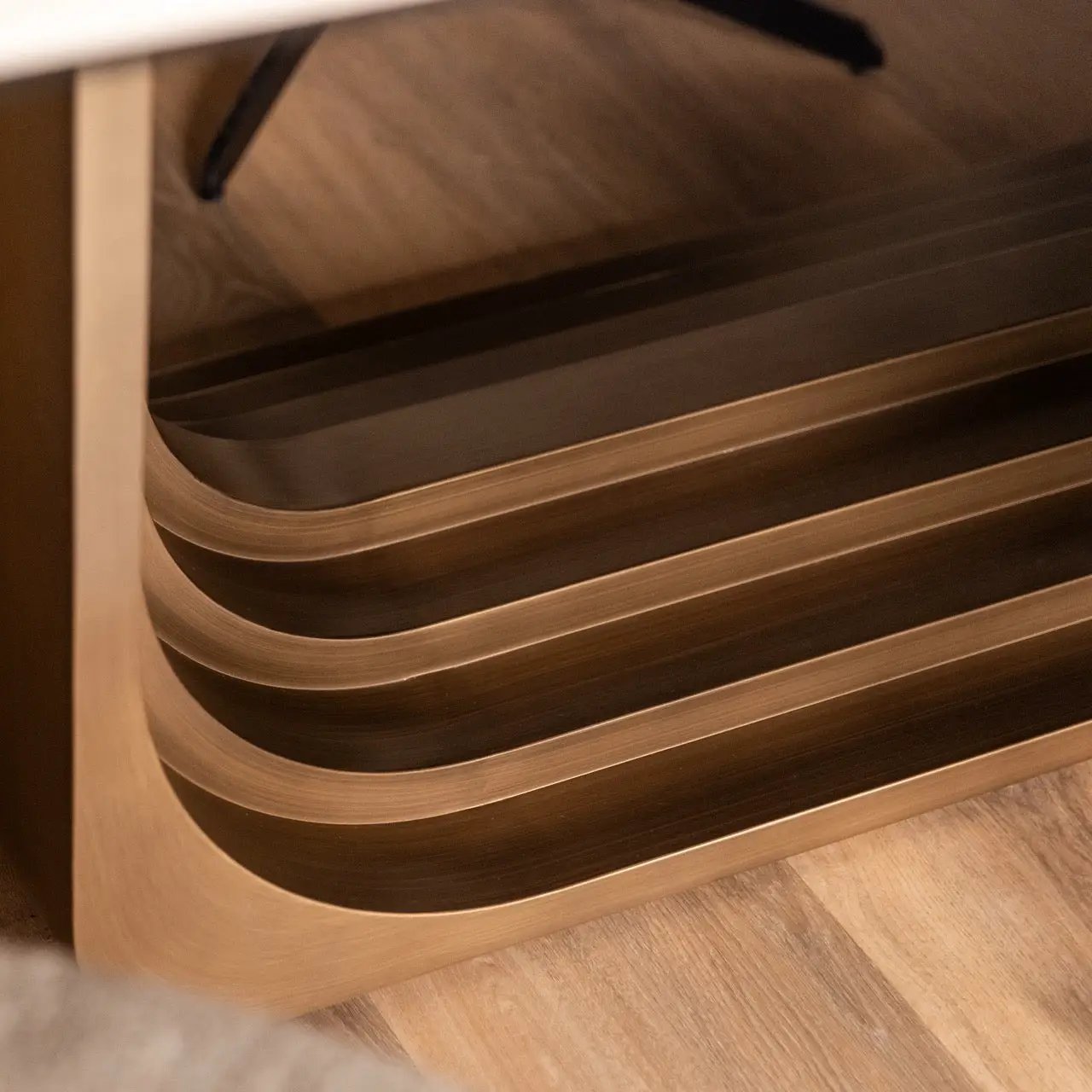 Eettafel Maxfield beige 230 by Richmond Interiors