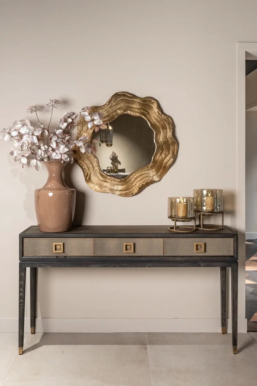 Vaas Daimy bruin by Richmond Interiors