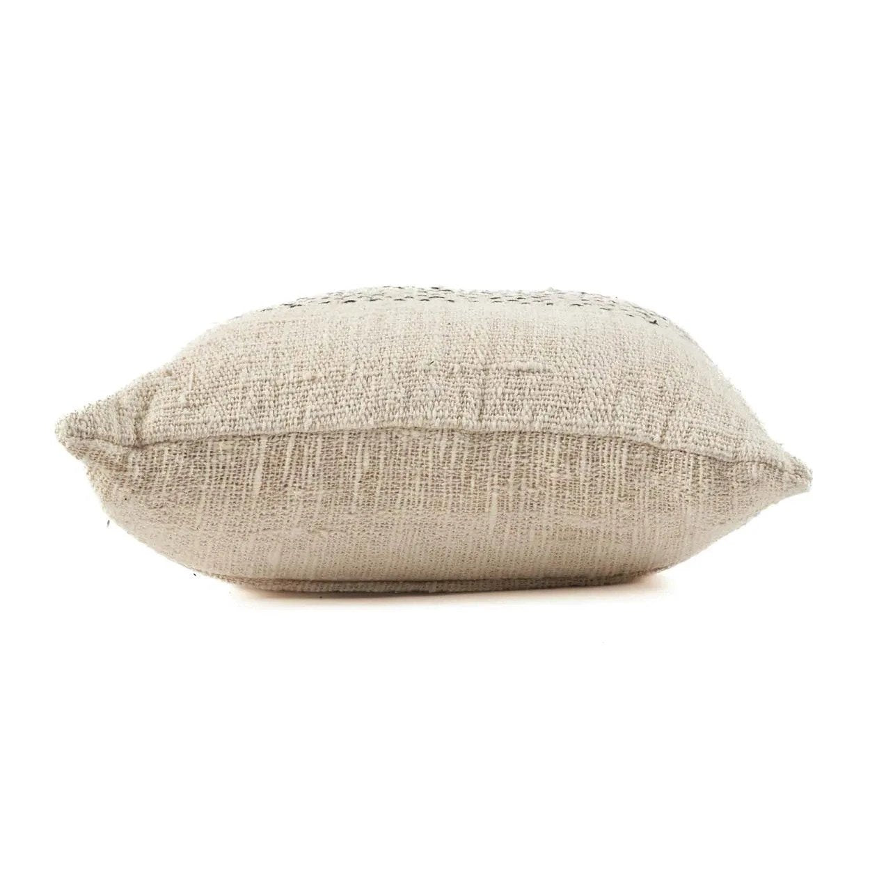 Kussehoes De Misty - natuurlijk zwart - 50x50cm by Bazar Bizar Antwerp