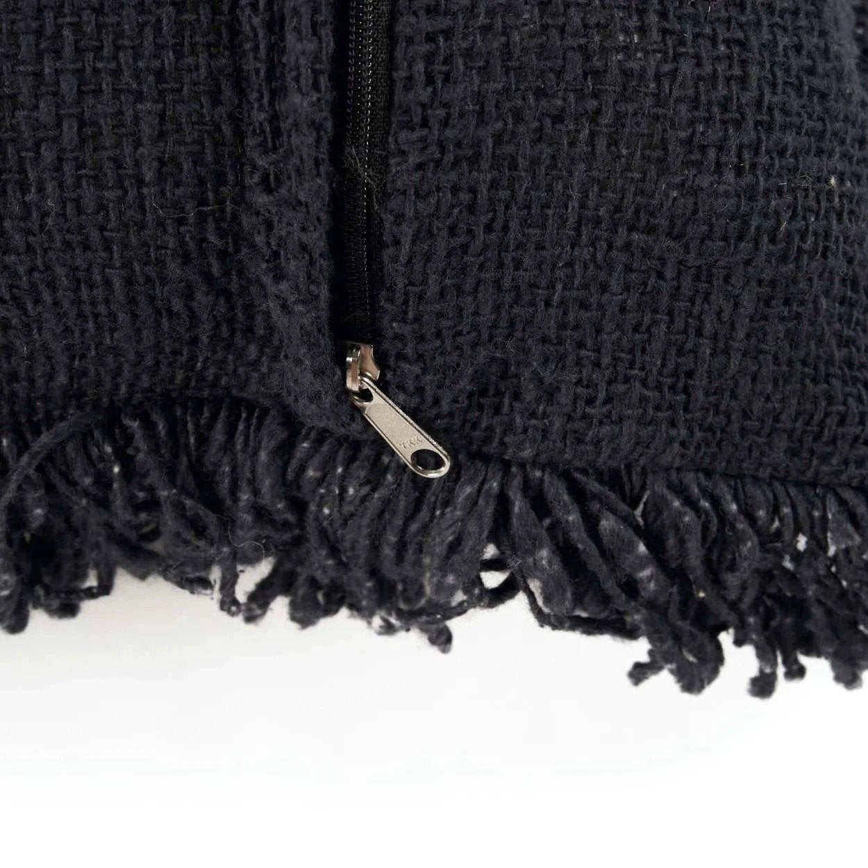 Kussenhoes De Kasbah - zwart/wit - 50x50cm by Bazar Bizar Antwerp