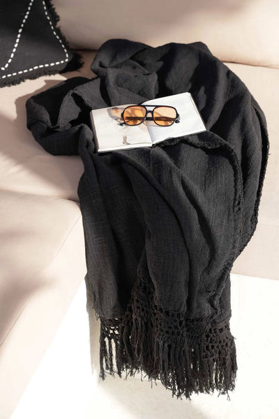 The Gypsy bedsprei - zwart - 260x122cm by Bazar Bizar Antwerp