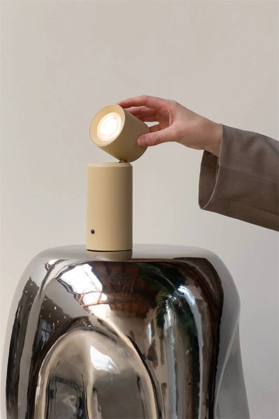 Wandlamp/Tafellamp Milan oplaadbaar, beige by it's about RoMi