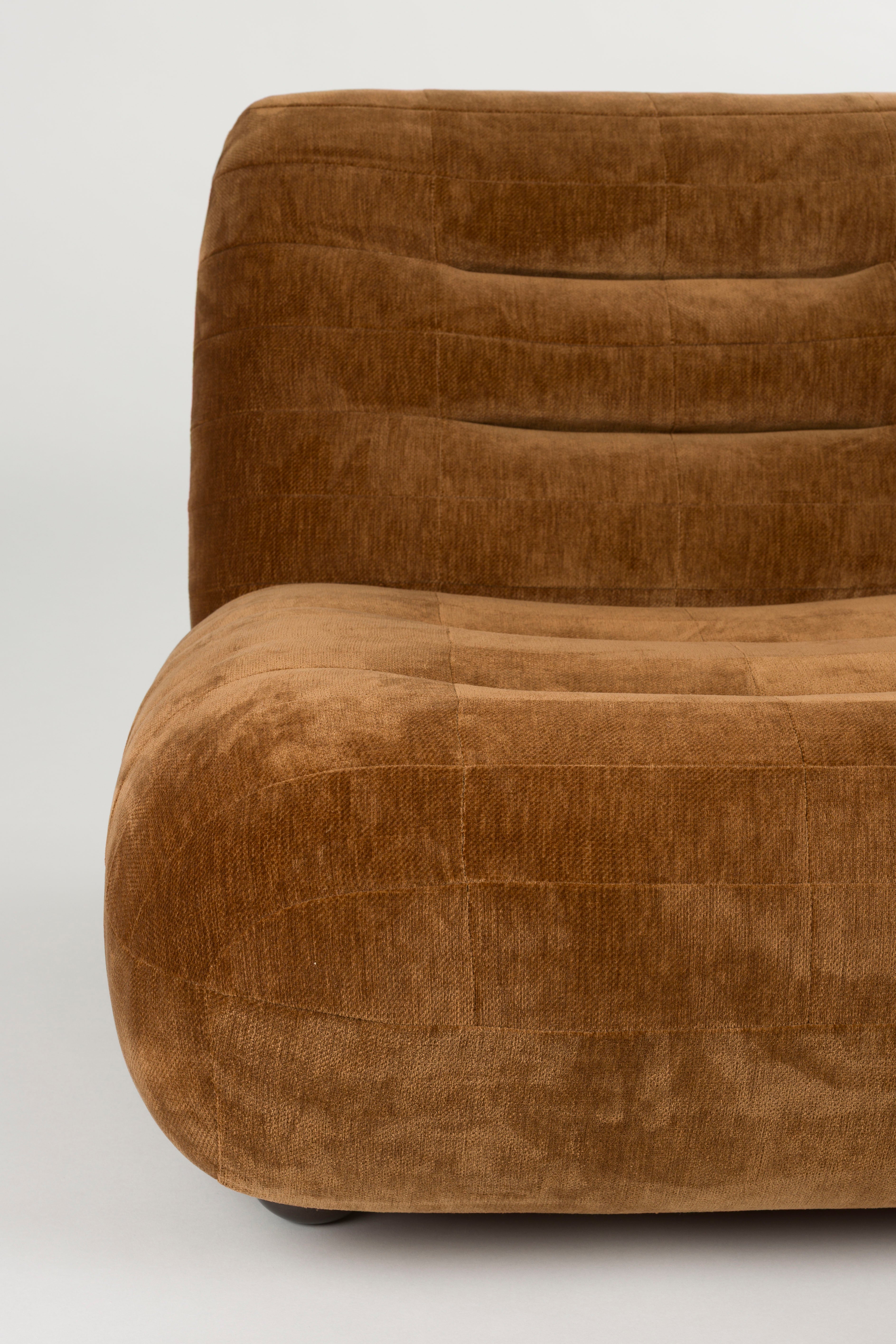Lounge Chair Wyatt Velours Cognac