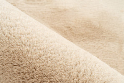 Vloerkleed faux vacht Heaven Organisch Beige by Lalee