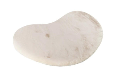 Vloerkleed faux vacht Heaven Organisch Ivory by Lalee