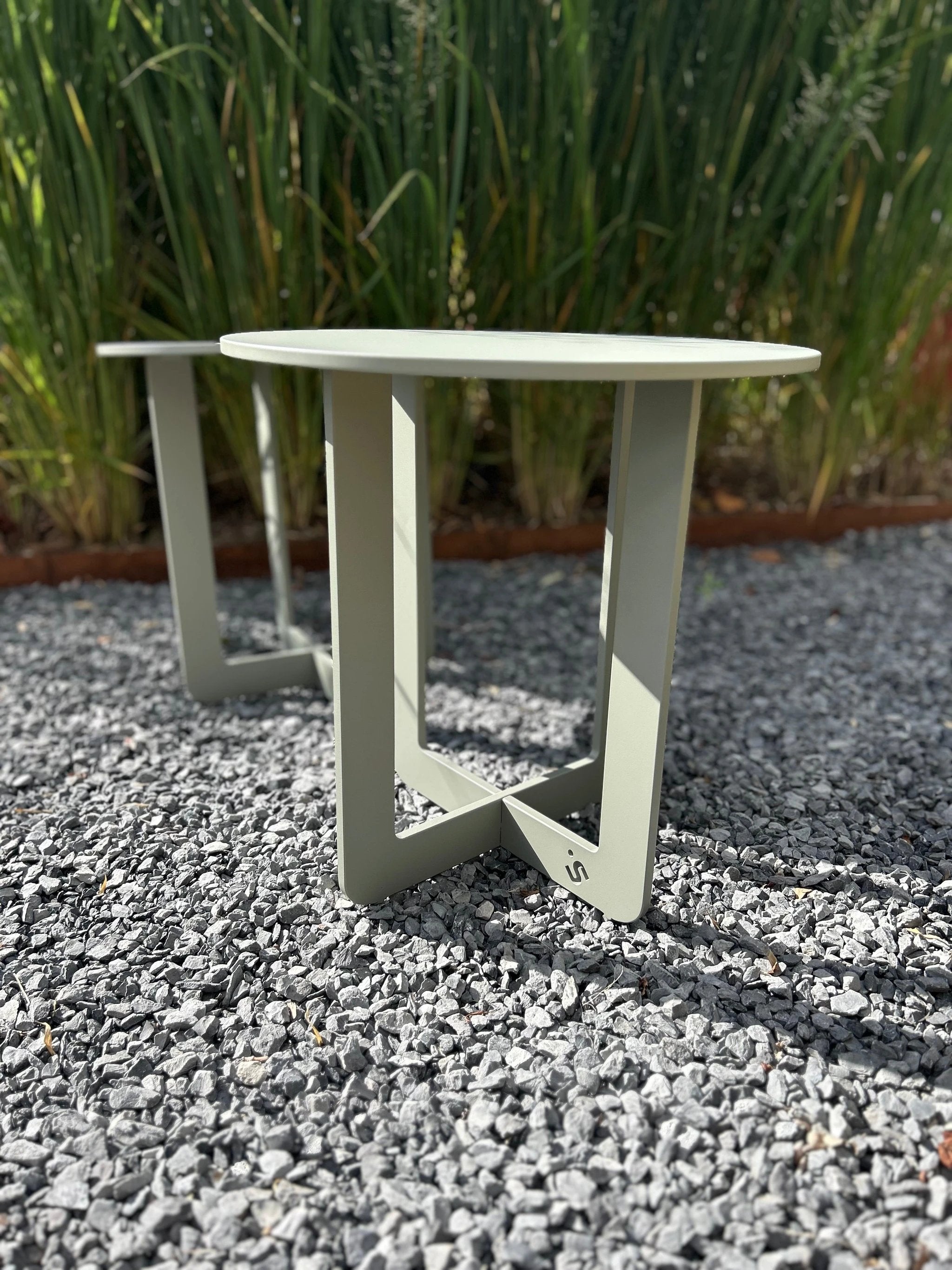 Bijzettafel ALUX by Steelful