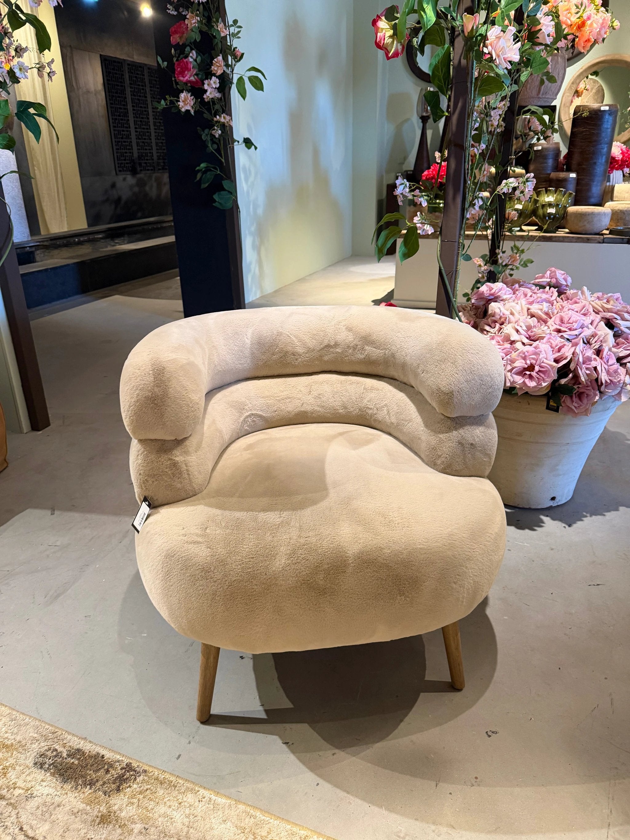 Fauteuil Nelly beige met bont by PTMD