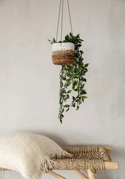 De Oh My Gee Kussenhoes - Crème - 60x60 by Bazar Bizar Antwerp