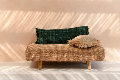 De Oh My Gee Kussenhoes - Donkergroen - 35x100 by Bazar Bizar Antwerp