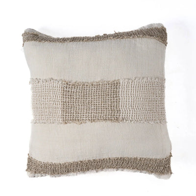 Kussenhoes The Linen Threads - wit naturel - 50x50cm by Bazar Bizar Antwerp