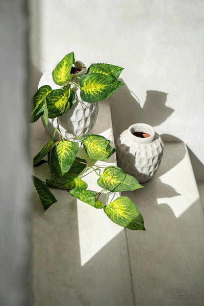 De Trendy Vaas - Beton Medium by Bazar Bizar Antwerp