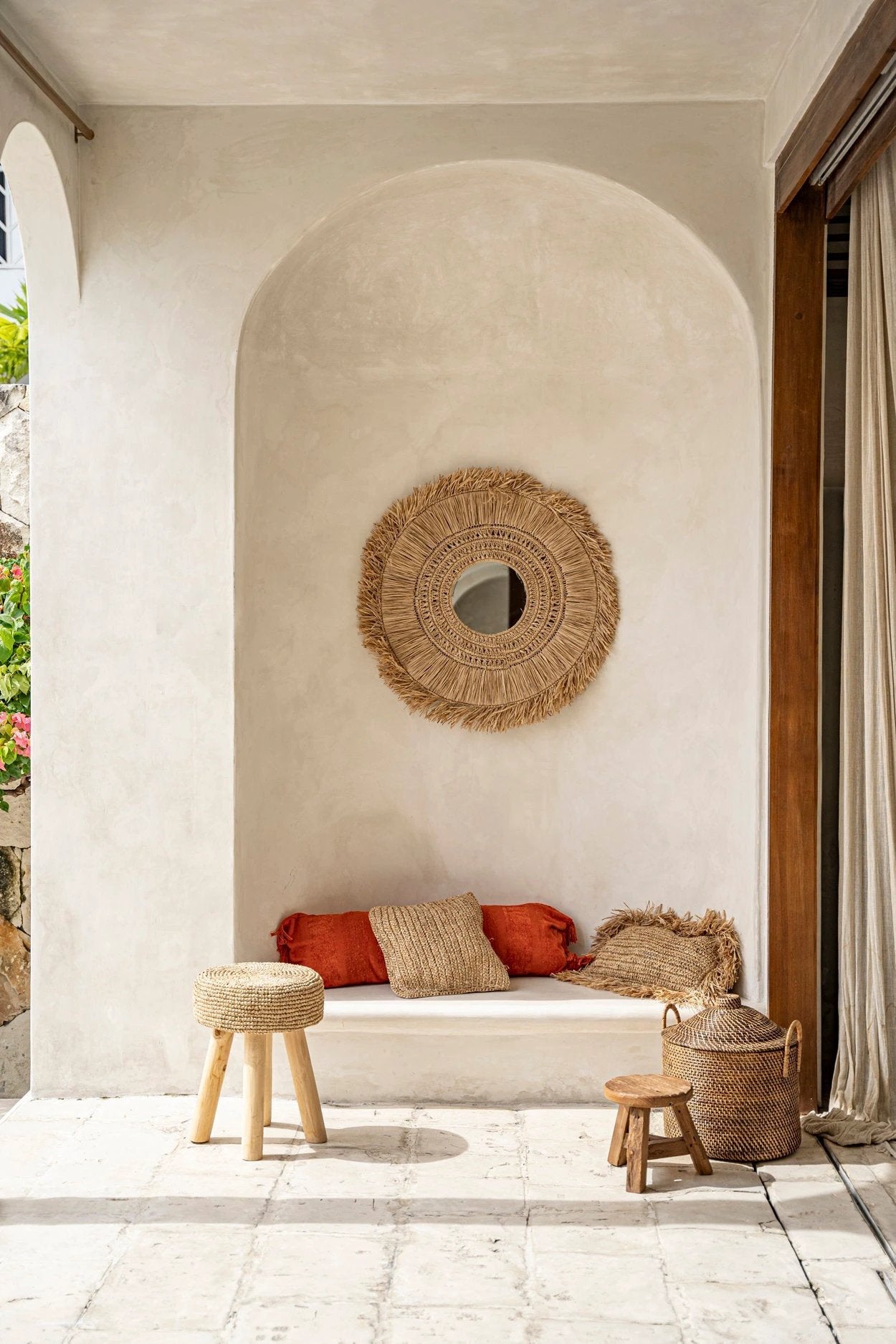 De Raffia Kruk - Naturel by Bazar Bizar Antwerp